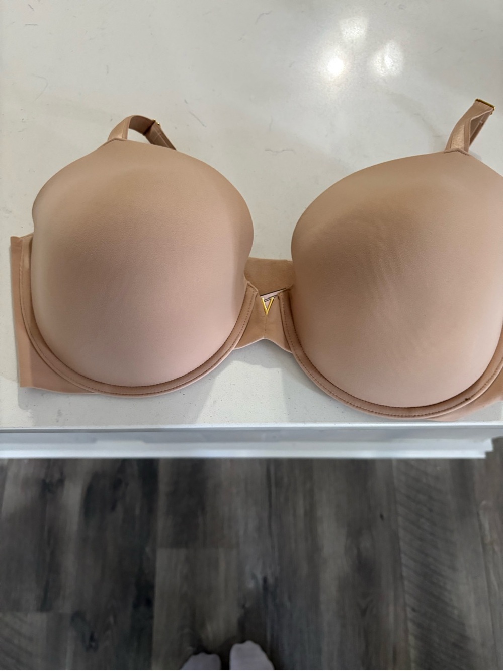Victoria's Secret Smooth Molded Nude T-Shirt Bra